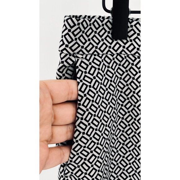 J Jill Essential Slim Ankle Pull On Pants Size 12T Black Geometric Pattern - Picture 5 of 10